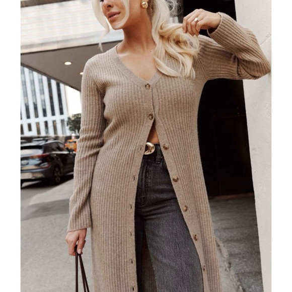 Abercrombie & Fitch sweater dress - Picture 1 of 5